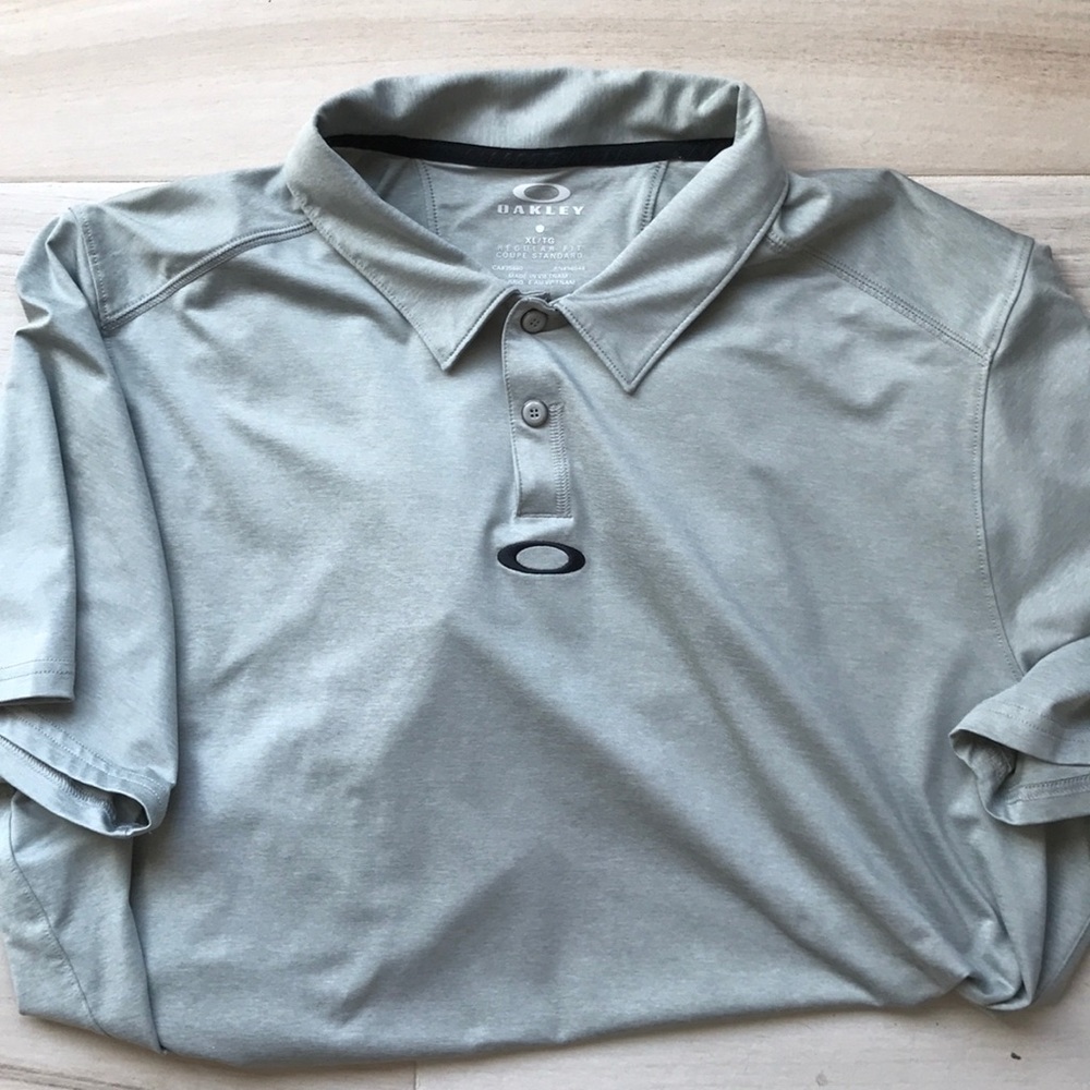 Oakley Golf Shirt XL Light Gray/Green